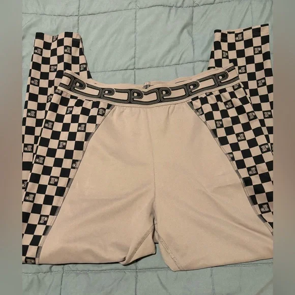VICTORIA’S SECRET PINK Active Tan and Black Checkered Leggings Womens Size XXL - Picture 1 of 8